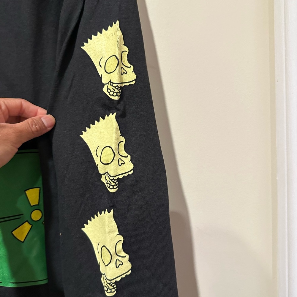 Bart Simpson Radioactive Skeleton Skateboard Hall… - image 3